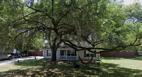 1709 Westvine Dr, Beaufort, SC 29902