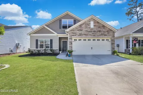 6 Chestnut St, Beaufort, SC 29906