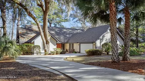 133 Victoria Dr, Hilton Head Island, SC 29926