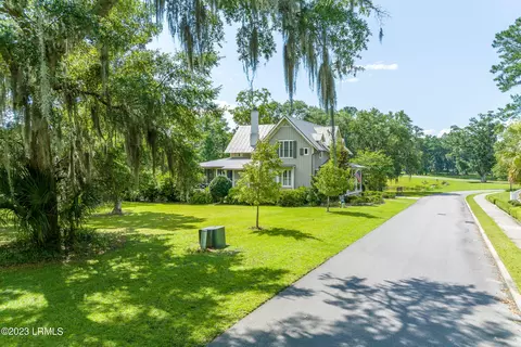 59 River Pl, Beaufort, SC 29906 photo 5