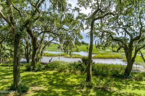 59 River Pl, Beaufort, SC 29906