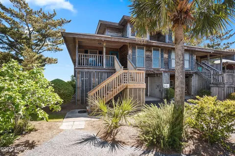 41 S Harbor Dr # A, Saint Helena Island, SC 29920