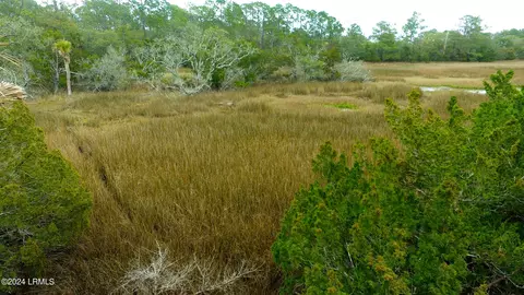34 Inglewood Cir, Saint Helena Island, SC 29920