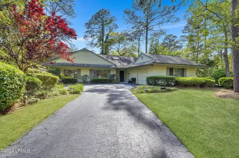 18 Redstart Path, Hilton Head Island, SC 29926