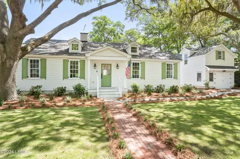 505 Euhaw St, Beaufort, SC 29902