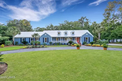 3512 Morgan River Dr N, Beaufort, SC 29907