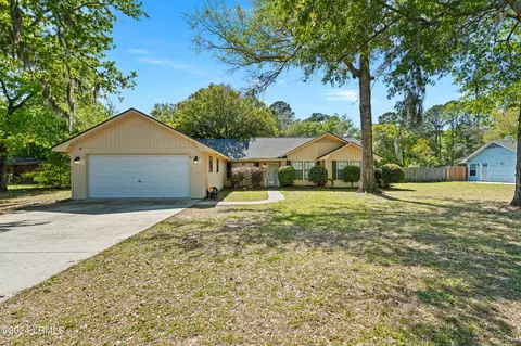 17 Calico Ct, Beaufort, SC 29906
