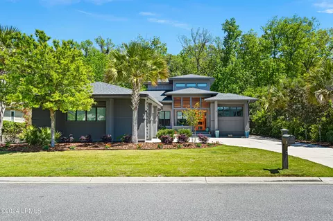 10 Balsam Bay Ct, Bluffton, SC 29910