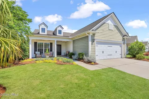 215 Canterbury Ct, Bluffton, SC 29909