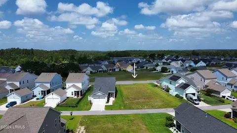 130 Hawthorn Ln, Hardeeville, SC 29927