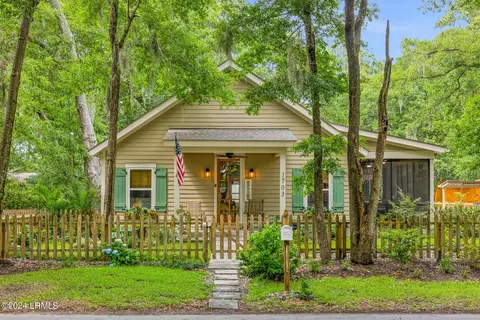 1703 Lafayette St, Beaufort, SC 29902