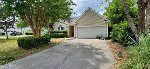14 Trotting Hill Ln, Bluffton, SC 29910