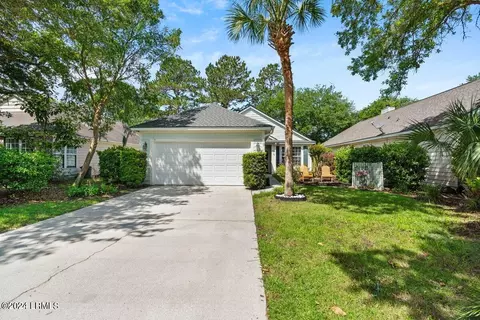 16 Bridle Path Ln, Bluffton, SC 29910