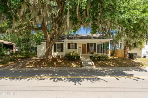 805 Hamar St, Beaufort, SC 29902