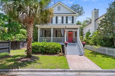 1 Battery Point Ln, Beaufort, SC 29902