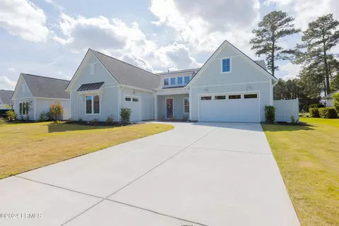 153 Laurel Oak Ave, Hardeeville, SC 29927