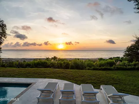 167 Mcteer Dr, Saint Helena Island, SC 29920