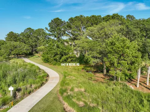 842 N Reeve Rd, Dataw Island, SC 29920