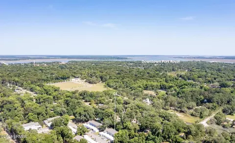 900 Brotherhood Rd #G1, Beaufort, SC 29902