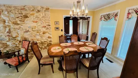 1501 Locust St W, Hampton, SC 29924 photo 4