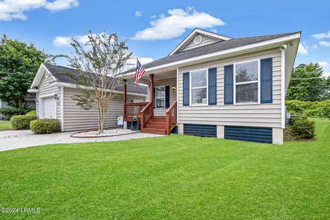 21 Kings Cross Ct, Beaufort, SC 29902