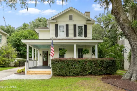 43 Sommer Lake Dr, Beaufort, SC 29902