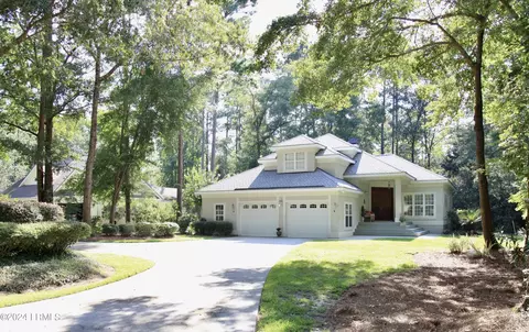 207 White Oaks Cir, Bluffton, SC 29910