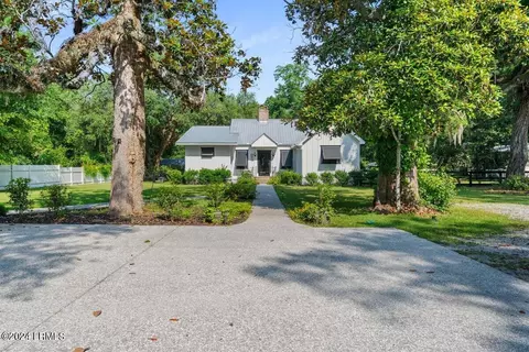 2827 Bees Creek Rd, Ridgeland, SC 29936