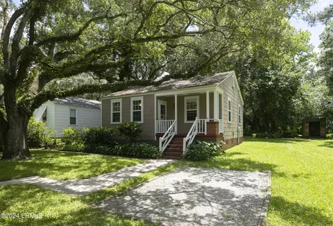 2722 North St, Beaufort, SC 29902
