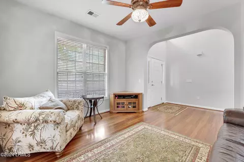 Entry Way - 163 Pinecrest Cir, Bluffton, SC 29910 photo 1 of 4
