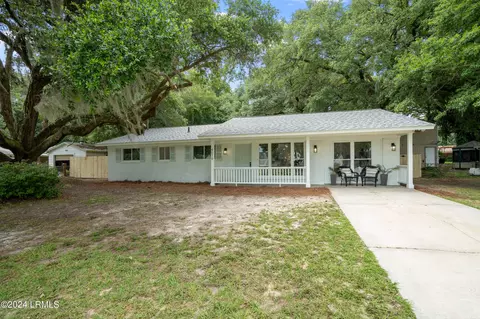 4019 Shell Point Rd, Beaufort, SC 29906