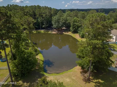 60 Pine Ridge Dr, Bluffton, SC 29910 photo 4