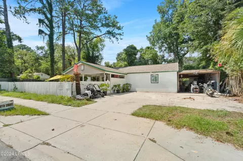 2805 Polk St, Beaufort, SC 29902
