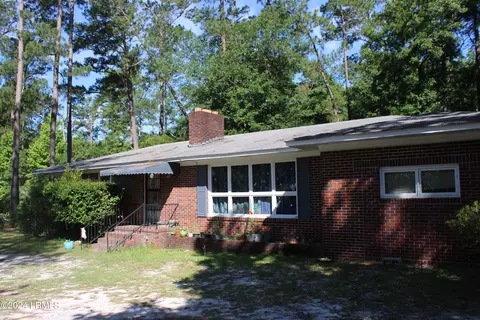 306 Cain St, Hampton, SC 29924