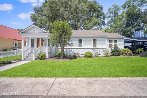 404 Euhaw St, Beaufort, SC 29902