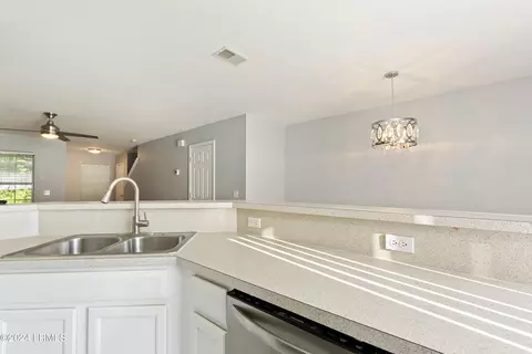 228 College Ln, Bluffton, SC 29909 photo 13