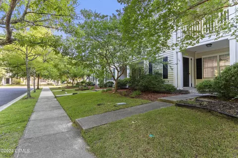 228 College Ln, Bluffton, SC 29909 photo 2