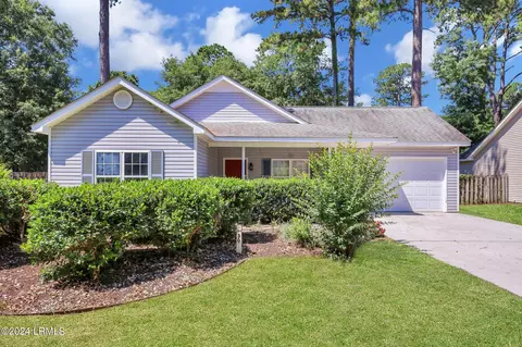 30 Monticello Dr, Hilton Head Island, SC 29926