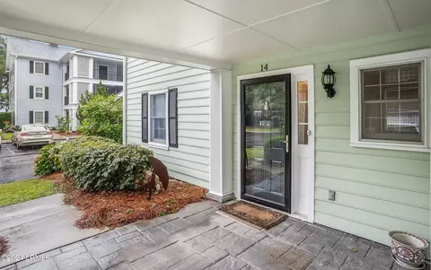 14 Riverwind Dr #14, Port Royal, SC 29935