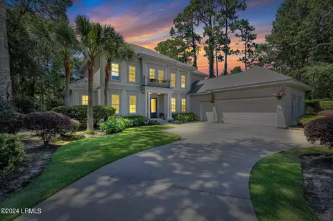 5 Stonewall Cir, Hilton Head Island, SC 29926