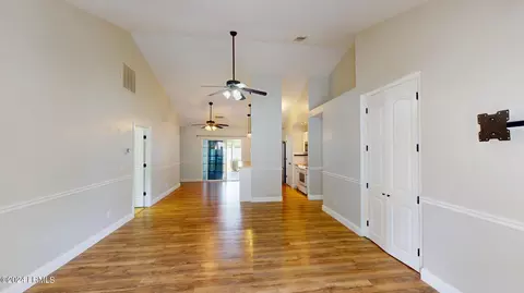 44 W Morningside Dr, Bluffton, SC 29910 photo 6