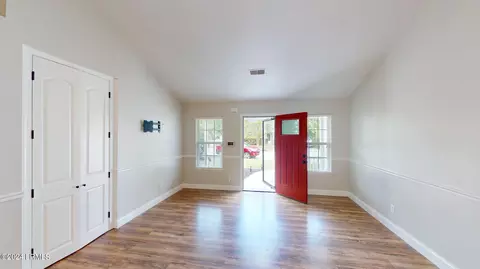 44 W Morningside Dr, Bluffton, SC 29910 photo 9