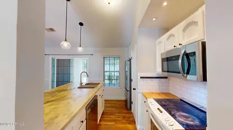44 W Morningside Dr, Bluffton, SC 29910 photo 11