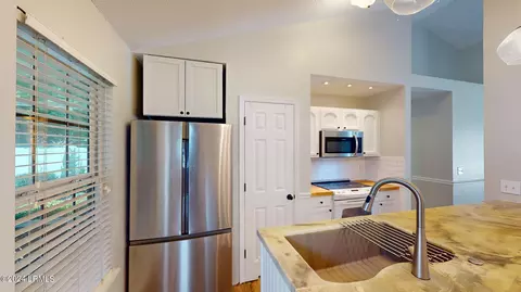 44 W Morningside Dr, Bluffton, SC 29910 photo 14