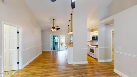 44 W Morningside Dr, Bluffton, SC 29910 photo 8