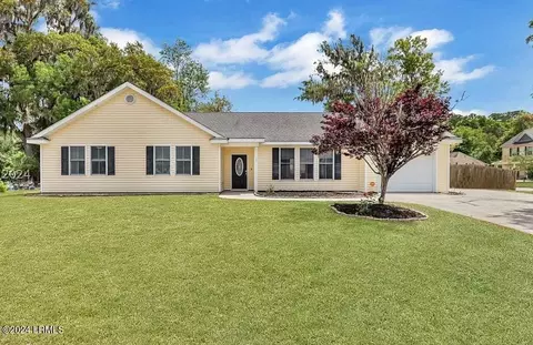 19 Spearmint Cir, Beaufort, SC 29906