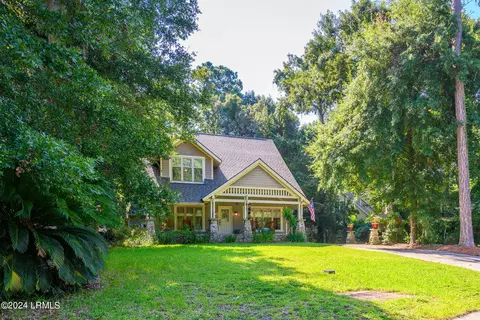 29 Old Sawmill Dr, Bluffton, SC 29910