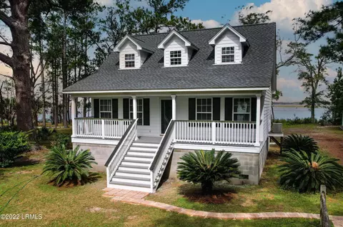 280 Johnson Landing Rd, Beaufort, SC 29907