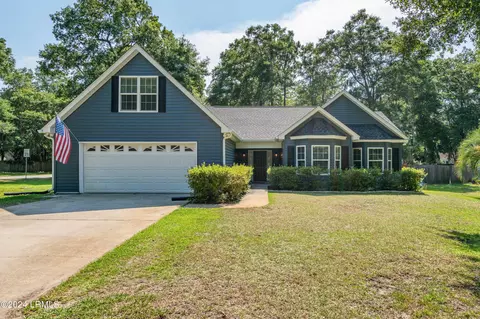 17 Telfair Dr, Beaufort, SC 29907