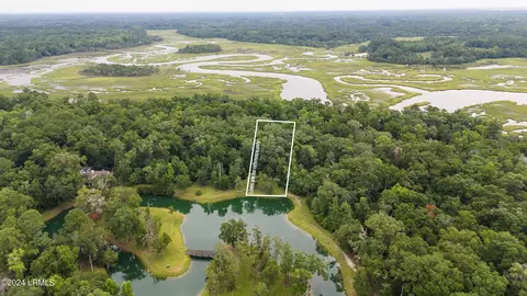 231 Bull Point Dr, Seabrook, SC 29940